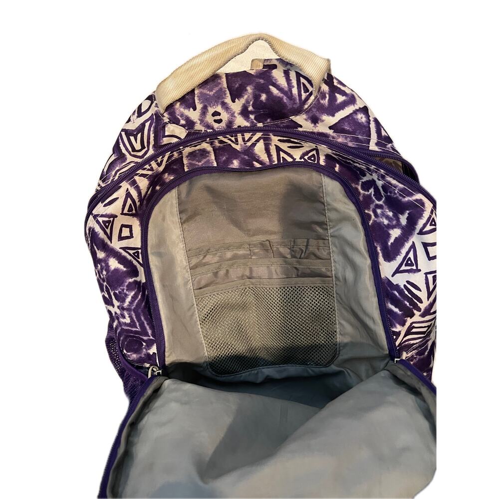 High Sierra Curve Purple Pattern Backpack - Picture 3 of 4